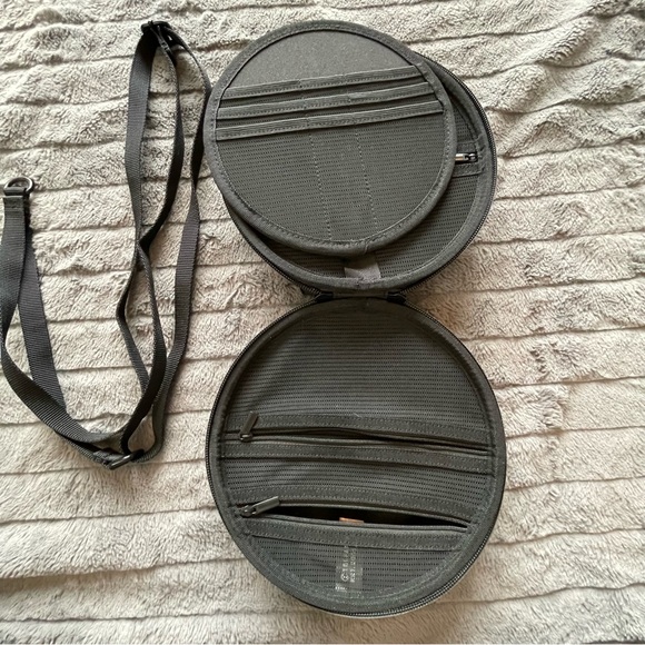 Telfar bag - Picture 5 of 9